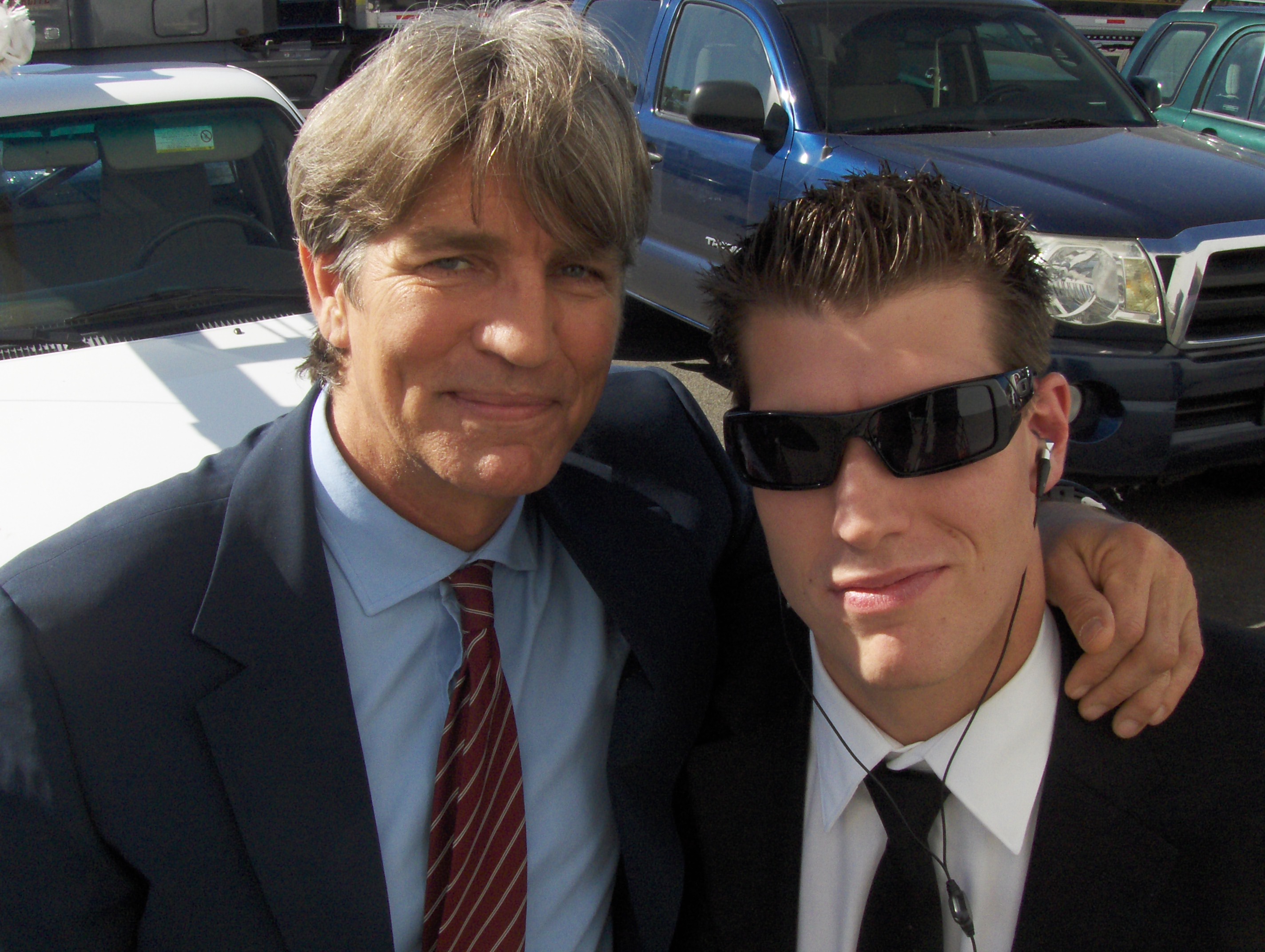 John Gearries and Eric Roberts on the set of First Dog.