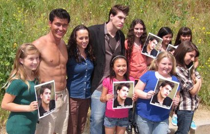 Christopher Sean, John Gearries, Tanya Zoeller and Bedford Mullen fans on the set of Twiharder.