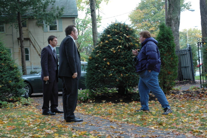 Still of Tom Arnold, Tim Daly and Tennyson Bardwell in The Skeptic (2009)