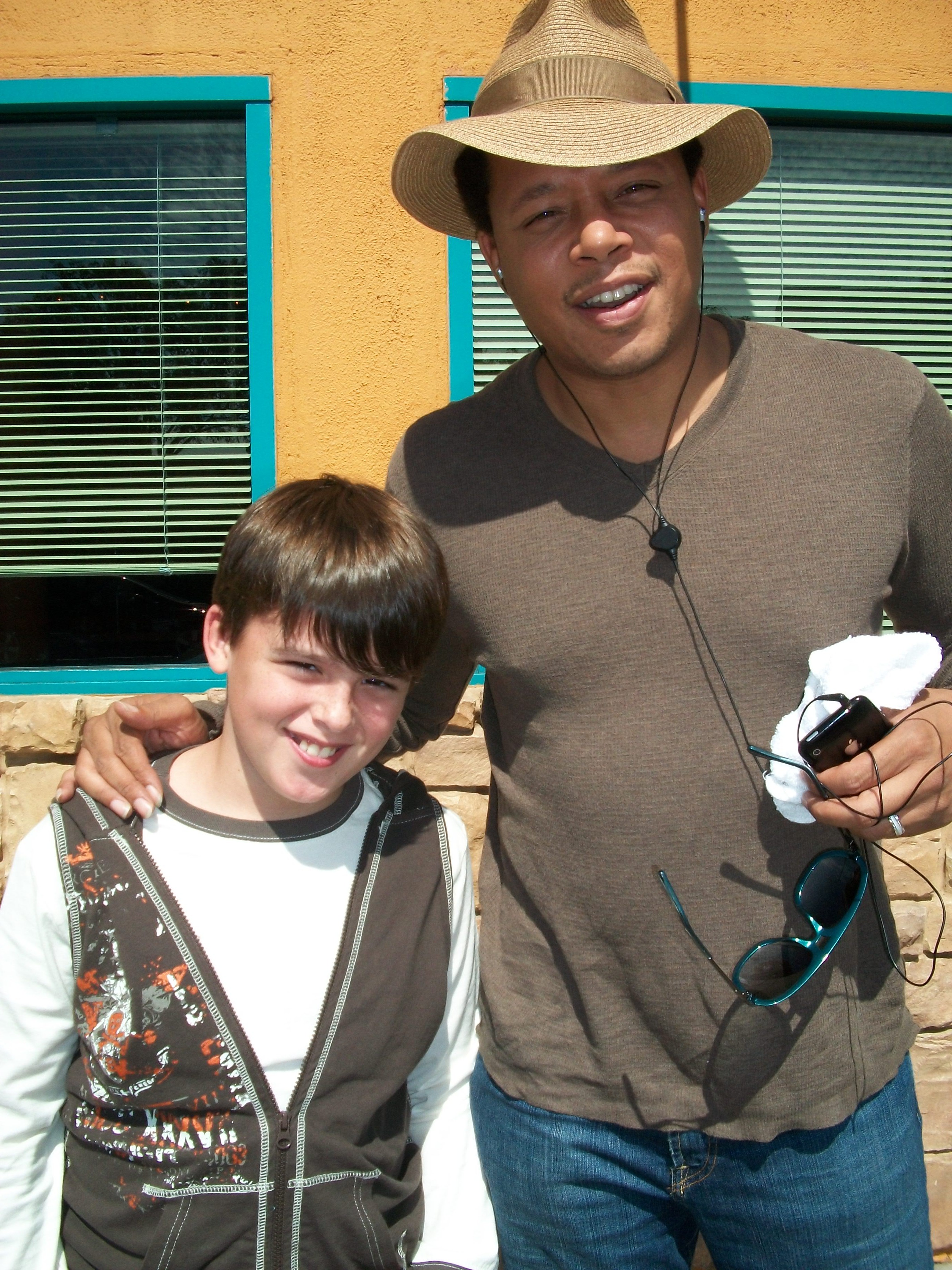 Austin having lunch with Terrance Howard in Hollywood