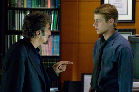 Still of Al Pacino and Ben McKenzie in 88 Minutes (2007)