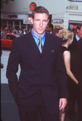 Edward Burns at event of Gelbstint eilini Rajena (1998)