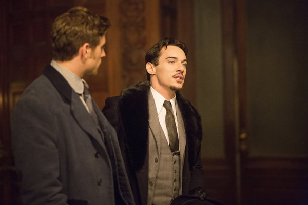 Still of Jonathan Rhys Meyers and Oliver Jackson-Cohen in Dracula (2013)