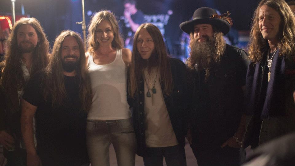 Tara Wallace on set with Blackberry Smoke filming music video for 'Pretty Little Lie'