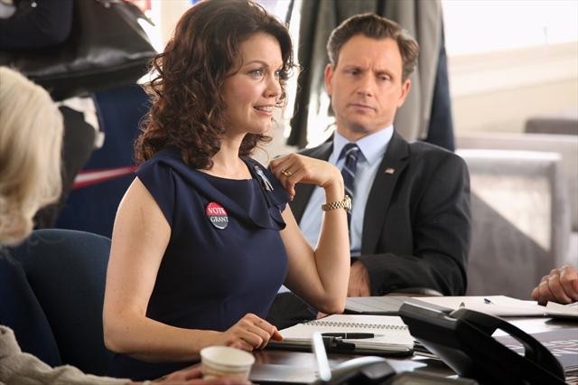 Still of Tony Goldwyn and Bellamy Young in Scandal (2012)