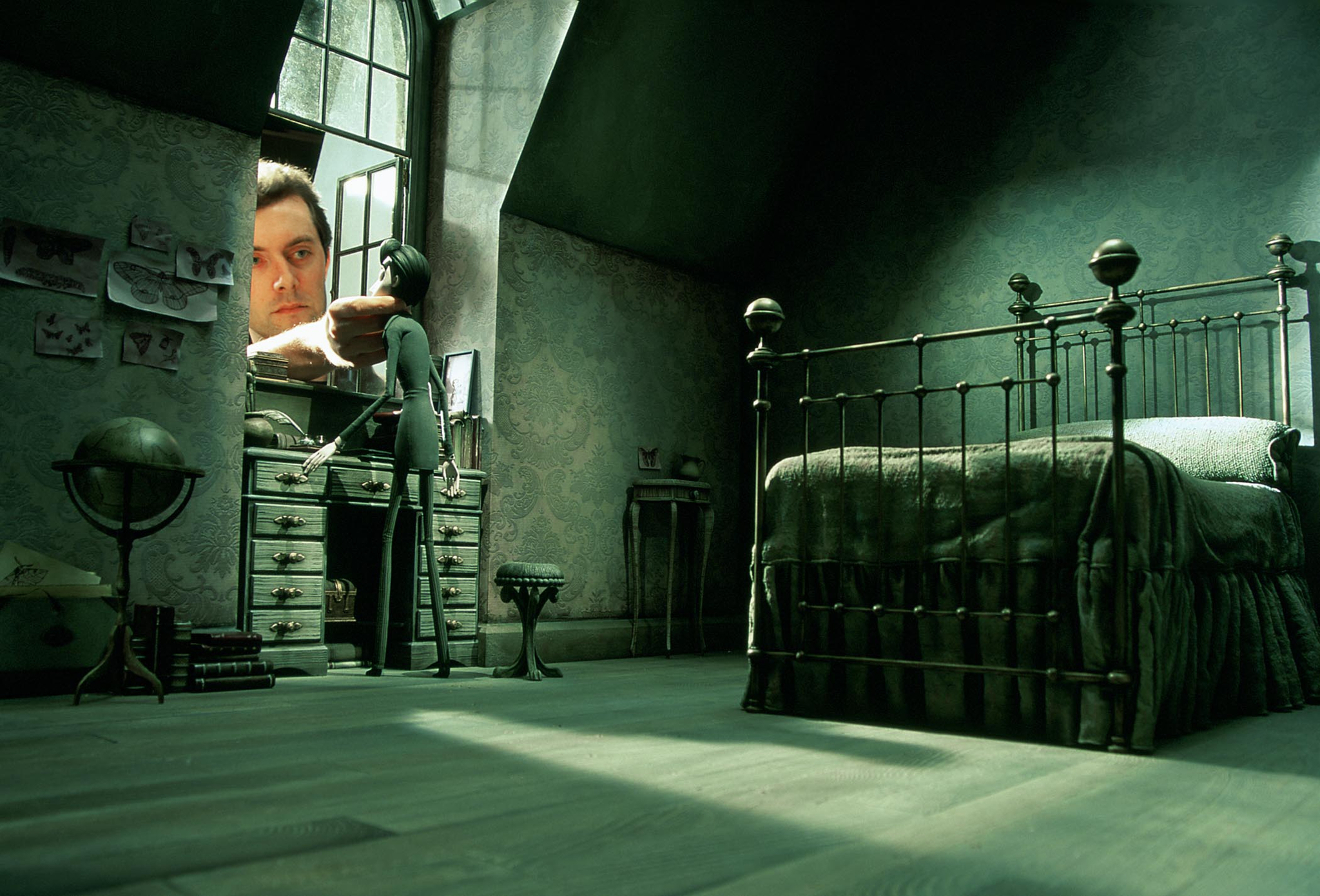 Still of Phil Dale in Corpse Bride (2005)