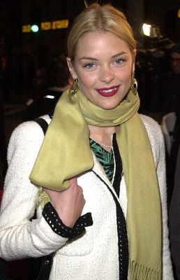 Jaime King at event of Saving Silverman (2001)