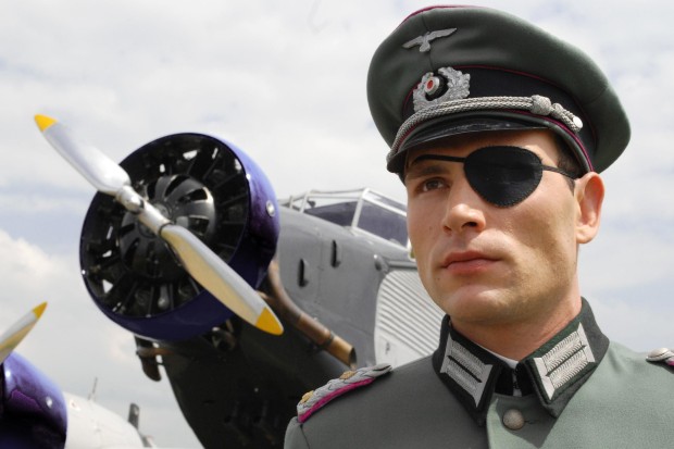 as Graf Schenk von Stauffenberg in 'Stauffenberg - Die wahre Geschichte'