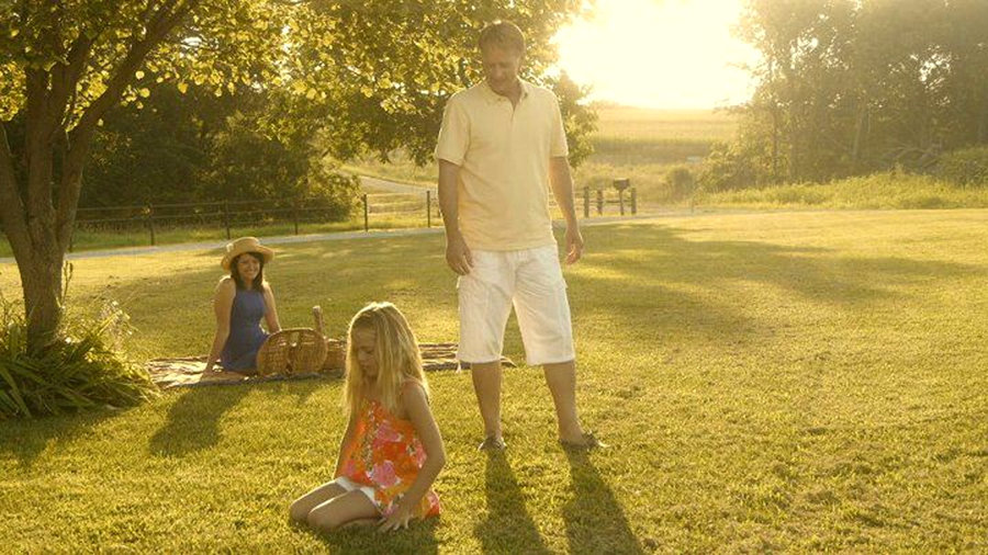 Anita Cordell, Jeffrey Staab and Leanne Duffy in Charismata (2012)