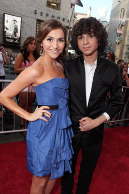 Alyson Stoner and Adam G. Sevani at event of Sokis hip-hopo ritmu 3D (2010)