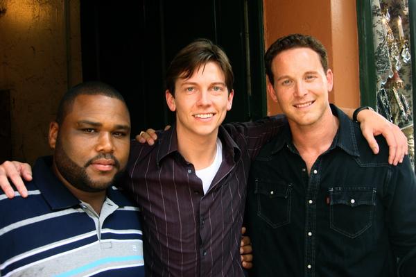 Anthony Anderson (Marlin Boulet), Justice Leak (Scott Leib), Cole Hauser (Trevor Cobb) on set of 