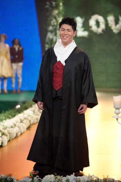 Still of Calvin Tran in The Fashion Show (2009)