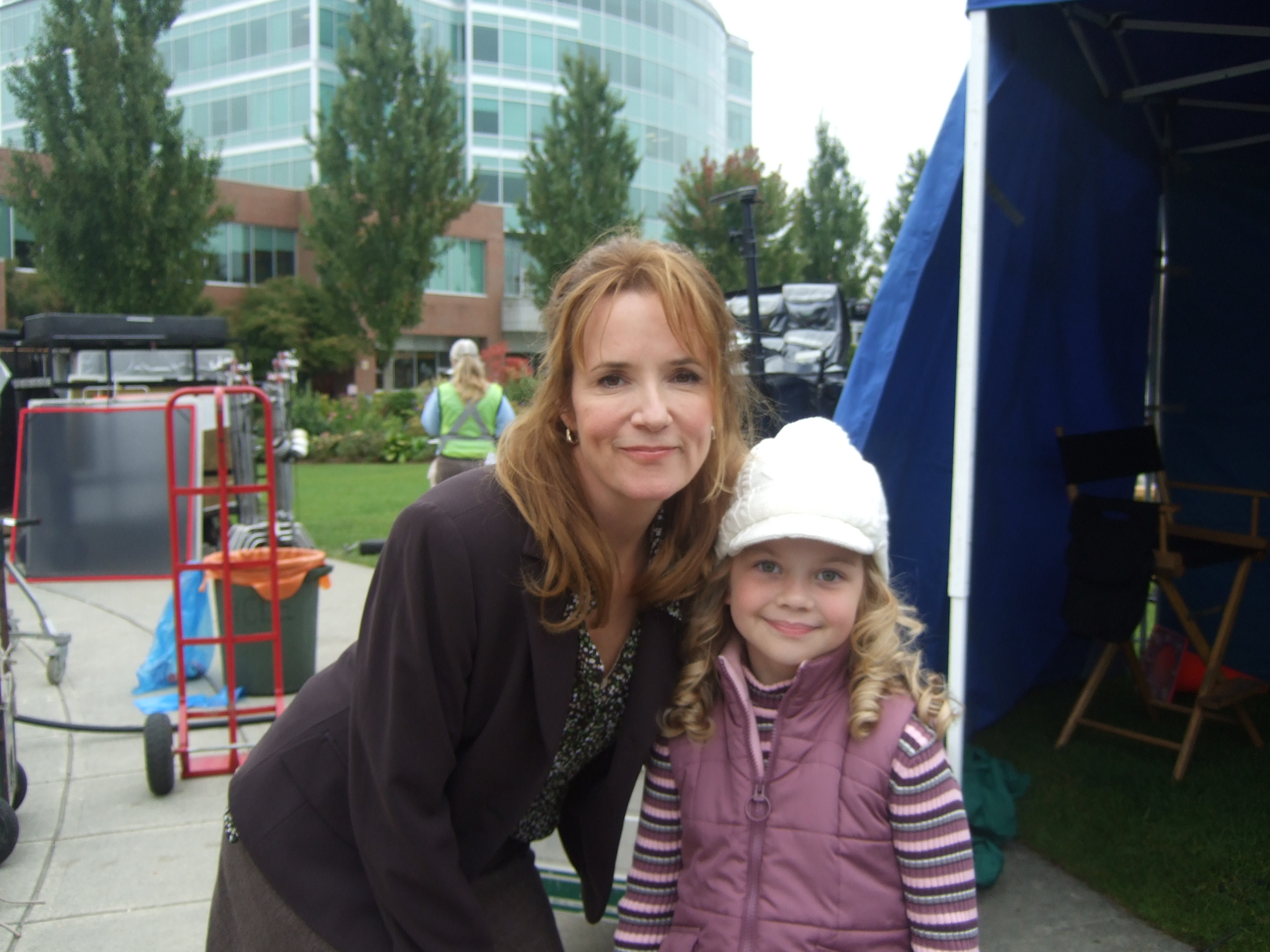 Lea Thompson and Megan Charpentier in The Mrs. Clause (2008)