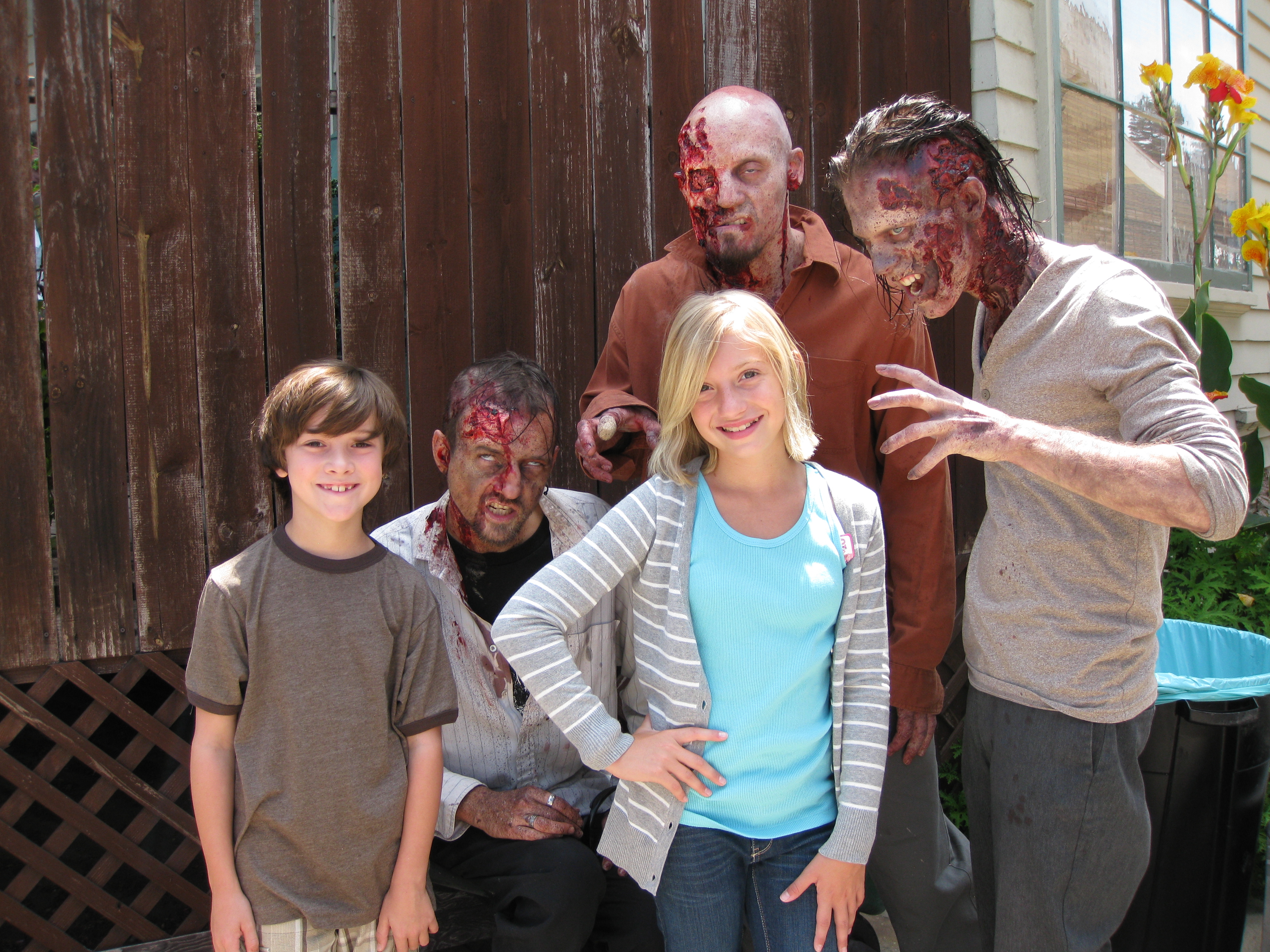 Griffin Cleveland, Madison Leisel and ZOMBIES on the set of Walking Dead.