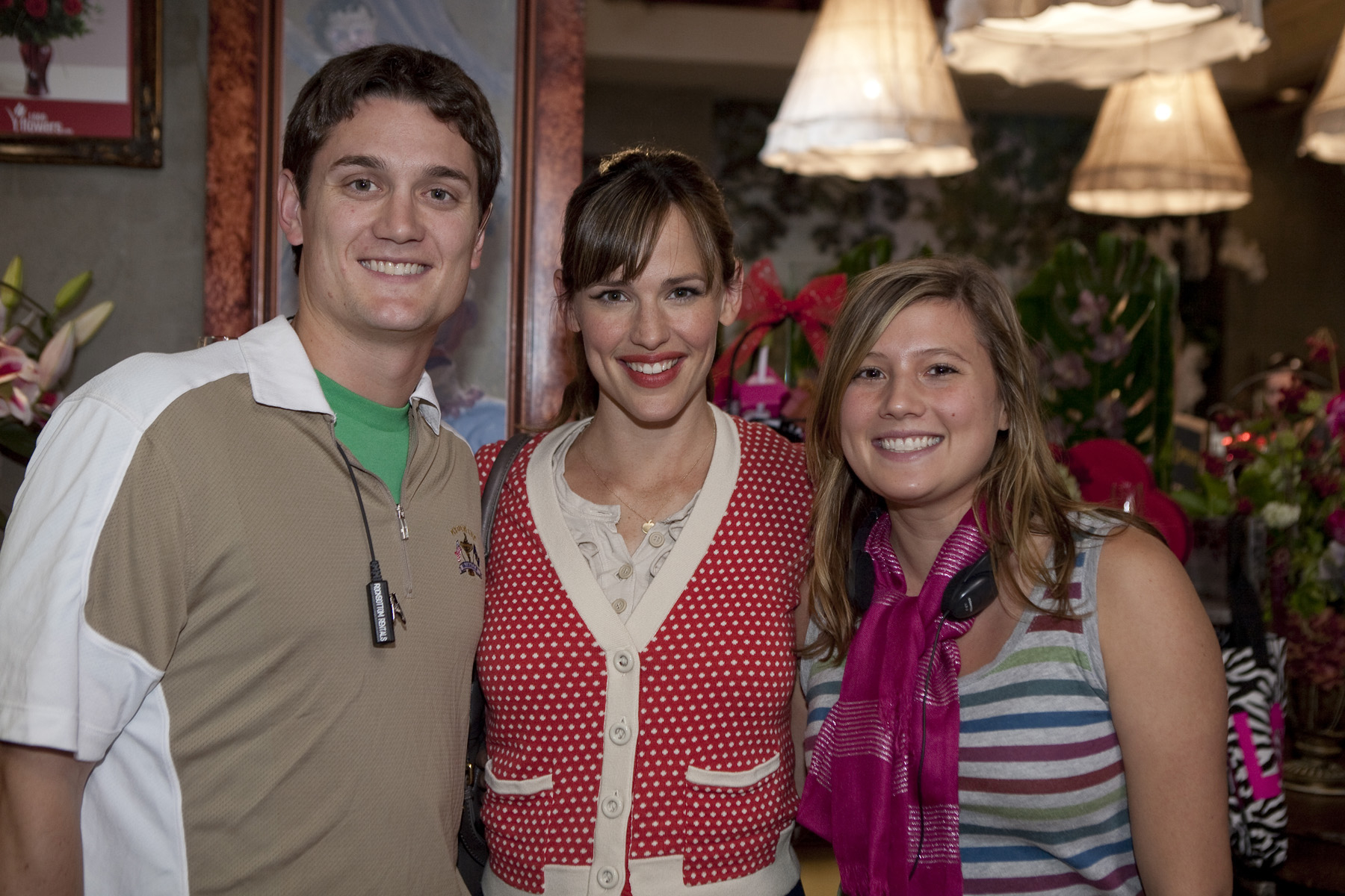 Jen Garner and the Wilsons on the set of 