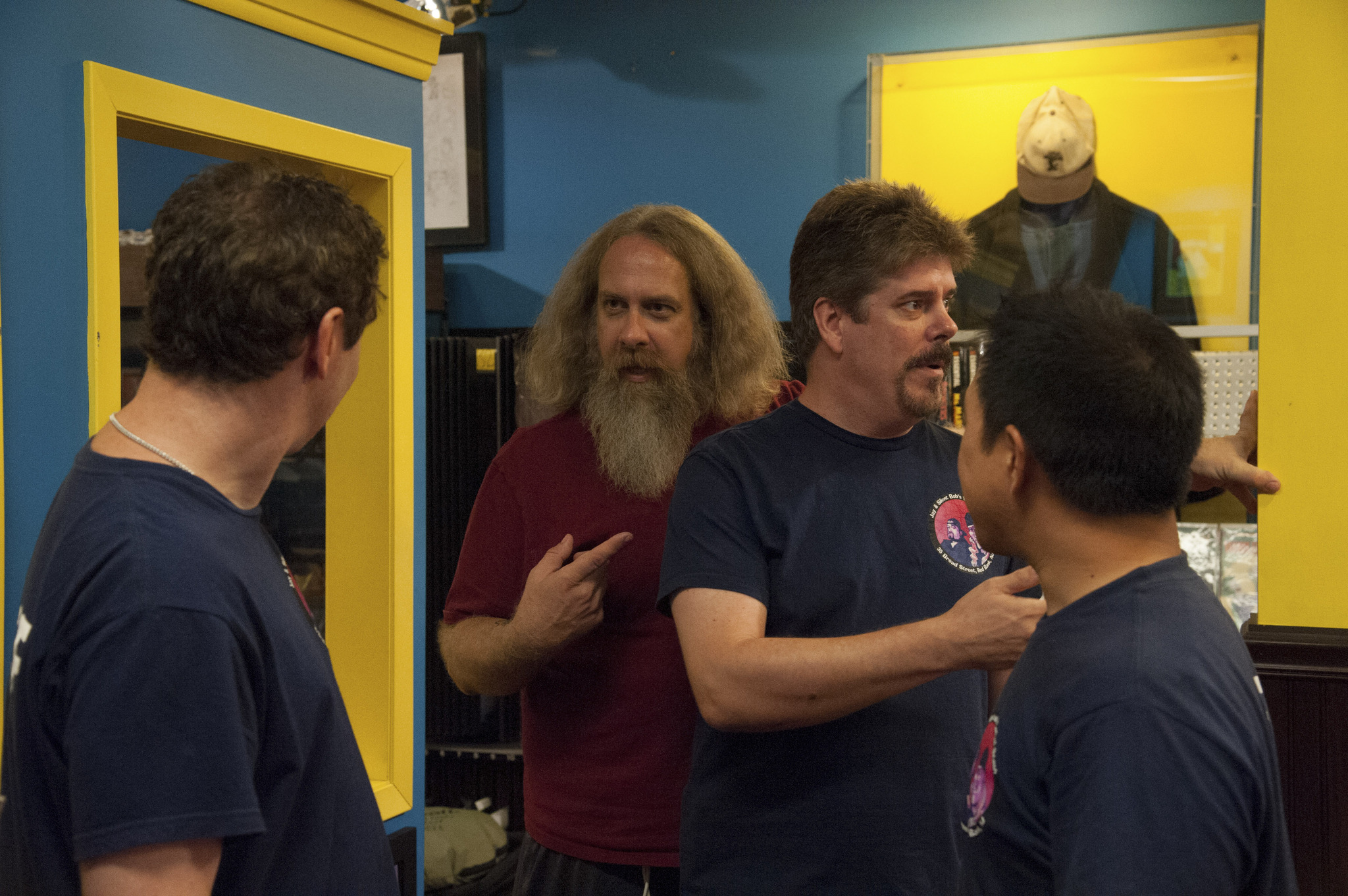 Still of Walter Flanagan, Bryan Johnson and Ming Chen in Comic Book Men (2012)