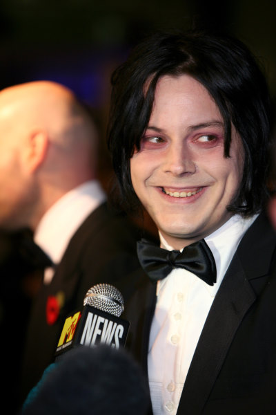 Jack White at event of Paguodos kvantas (2008)