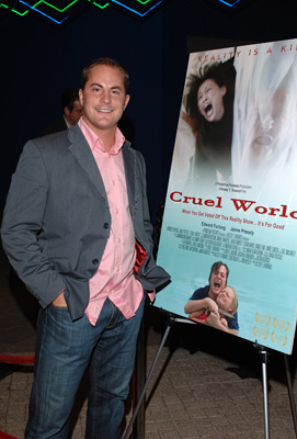 Todd Nealey at event of Cruel World (2005)