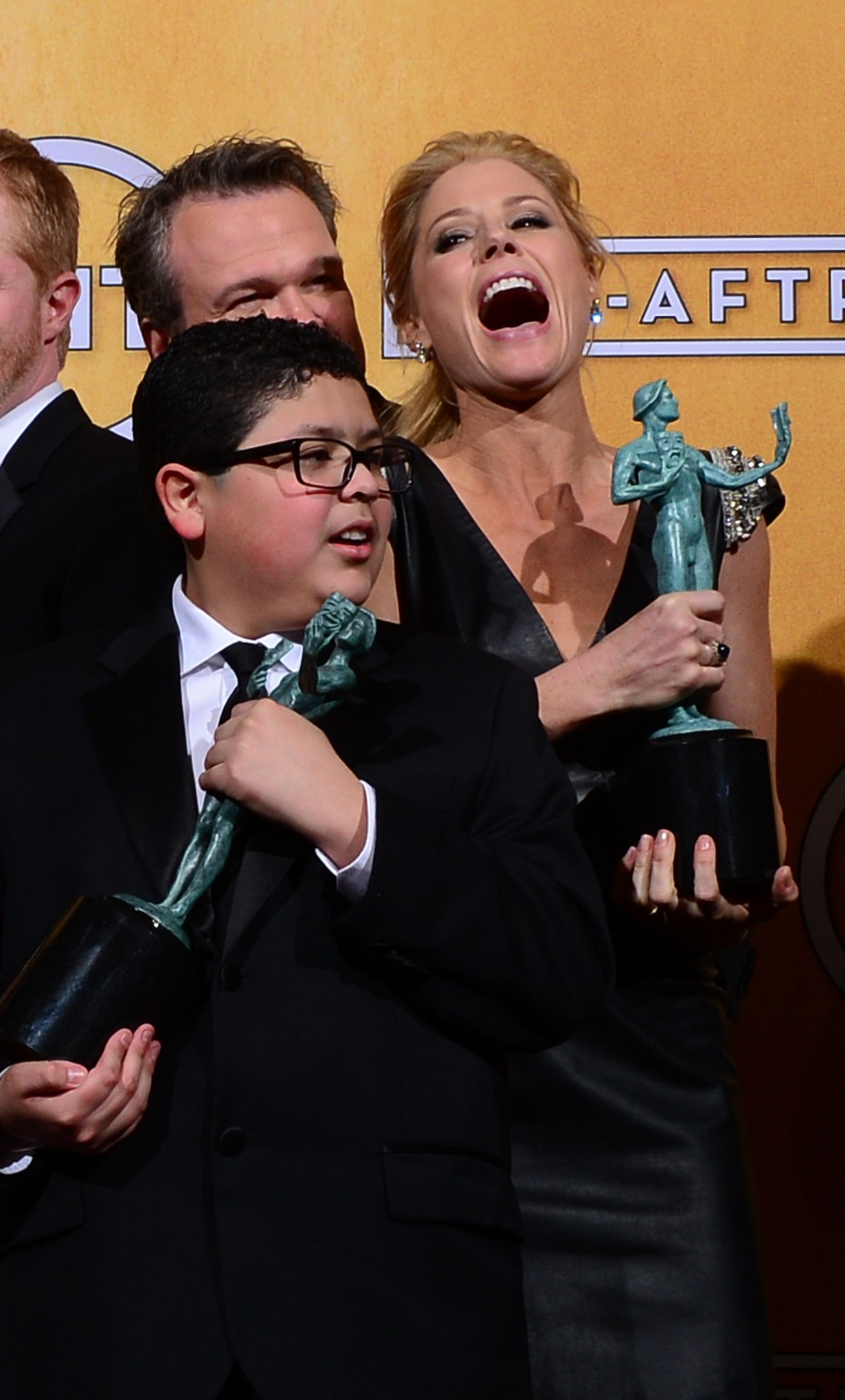 Julie Bowen and Rico Rodriguez