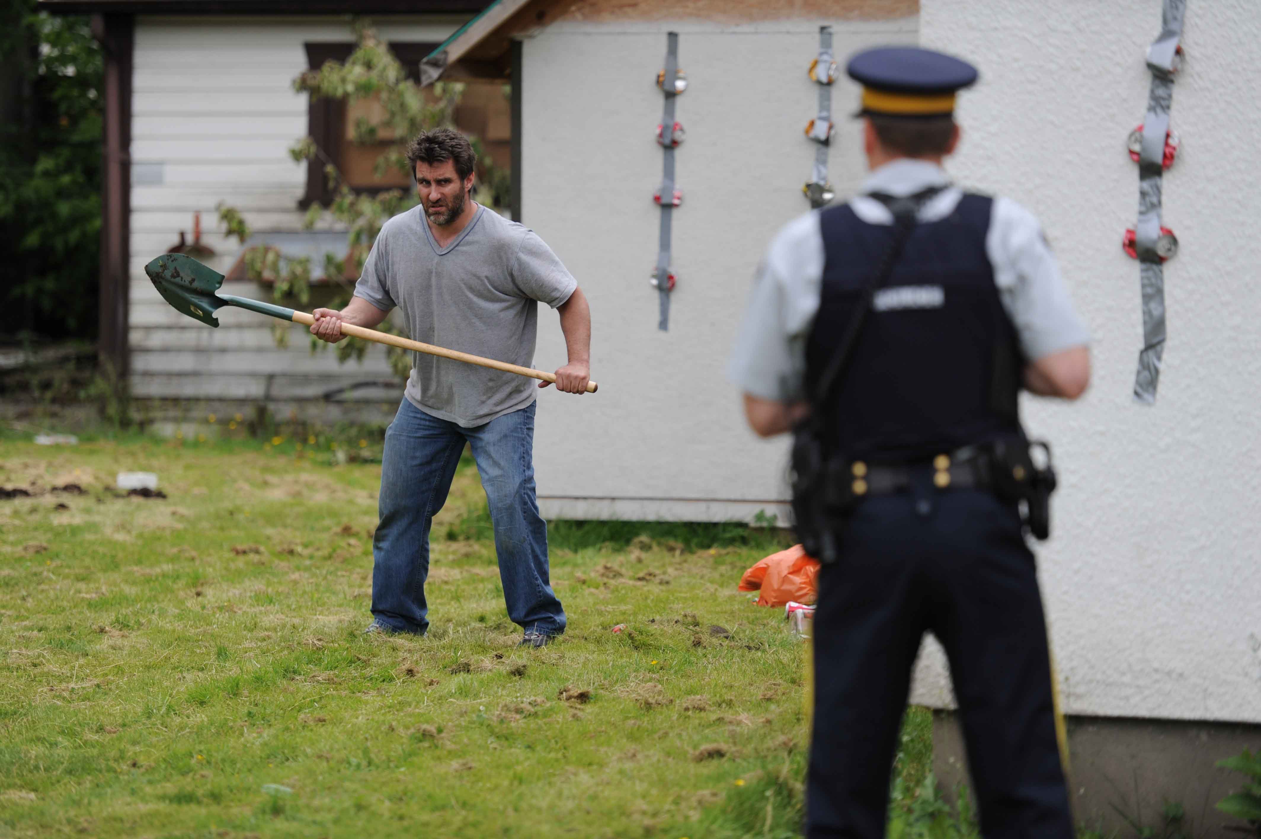 On-set - Psychosis - Actor Martin Thomson in psychosis state gets defensive against Police approach