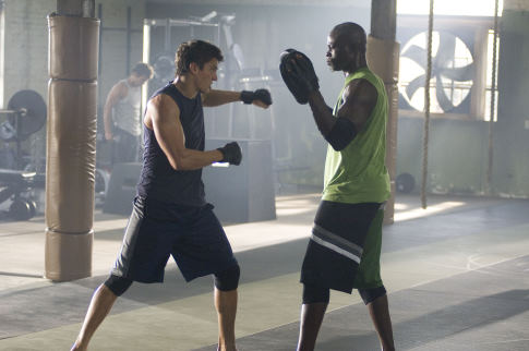 Still of Djimon Hounsou and Sean Faris in Never Back Down (2008)