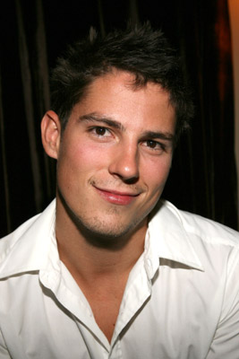 Sean Faris