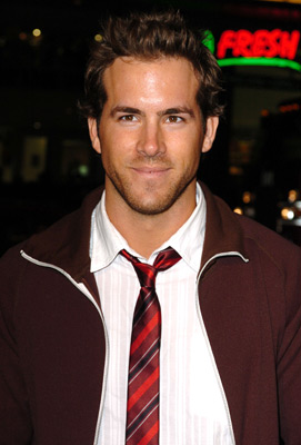 Ryan Reynolds at event of Miss Congeniality 2: Armed and Fabulous (2005)