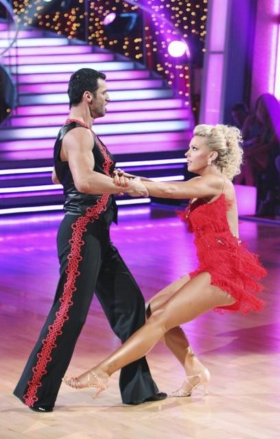 Still of Driton 'Tony' Dovolani and Kate Gosselin in Dancing with the Stars (2005)