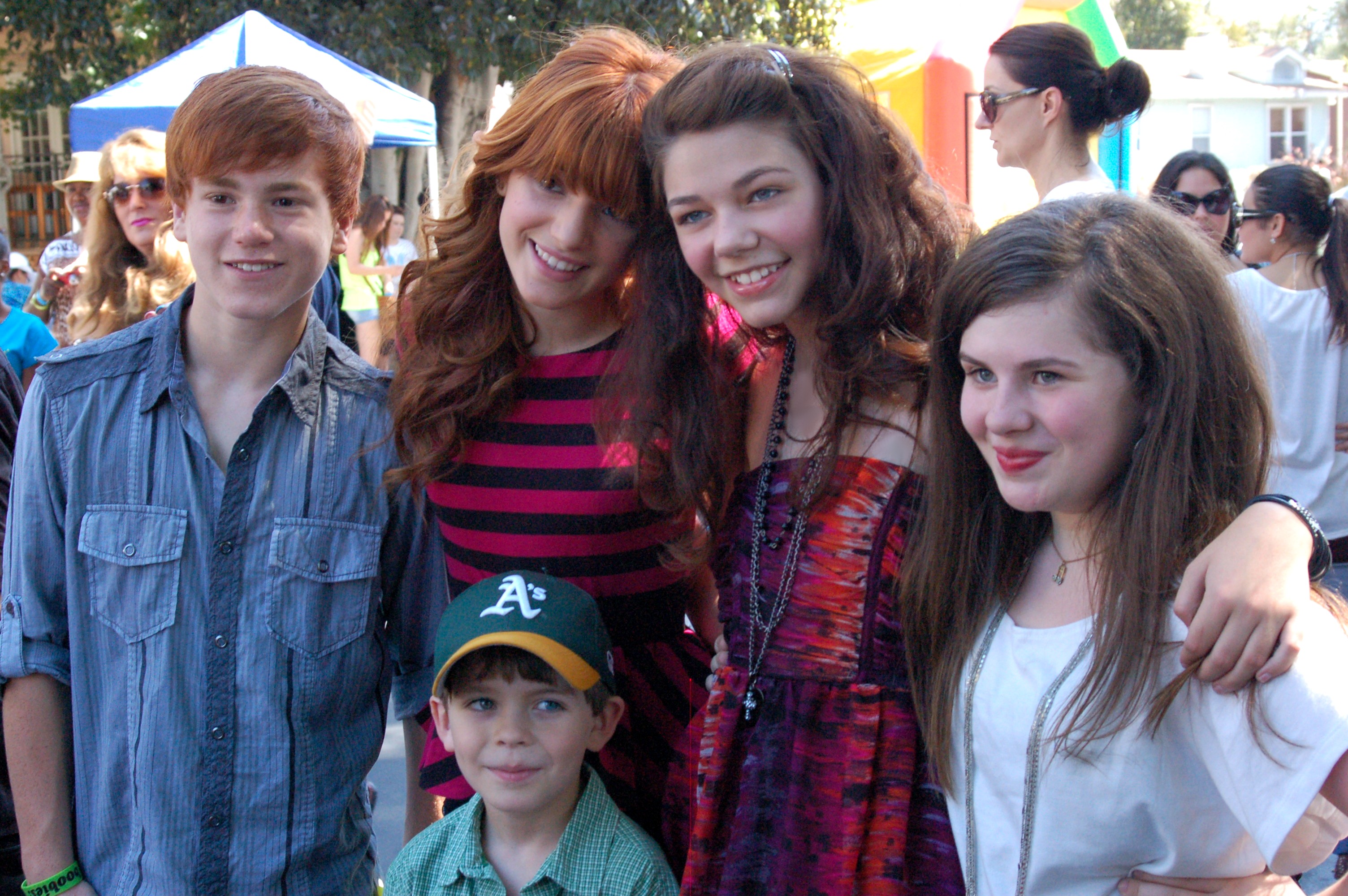 Justin Tinucci, Bella Thorne, Bryce Hitchcock and Lauren Dair Owens