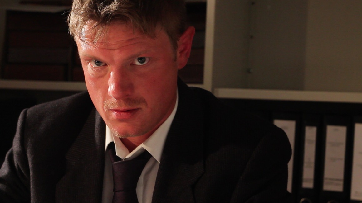 Robbie Manners as DCI Peters in 'Desperate Youth'