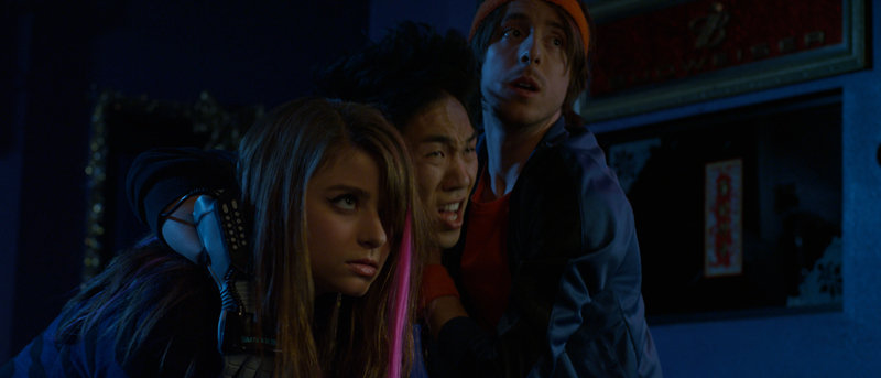 Ricky Faust, Teresa Decher and Keye Chen in The Adventures of Avery & Pete (2015)