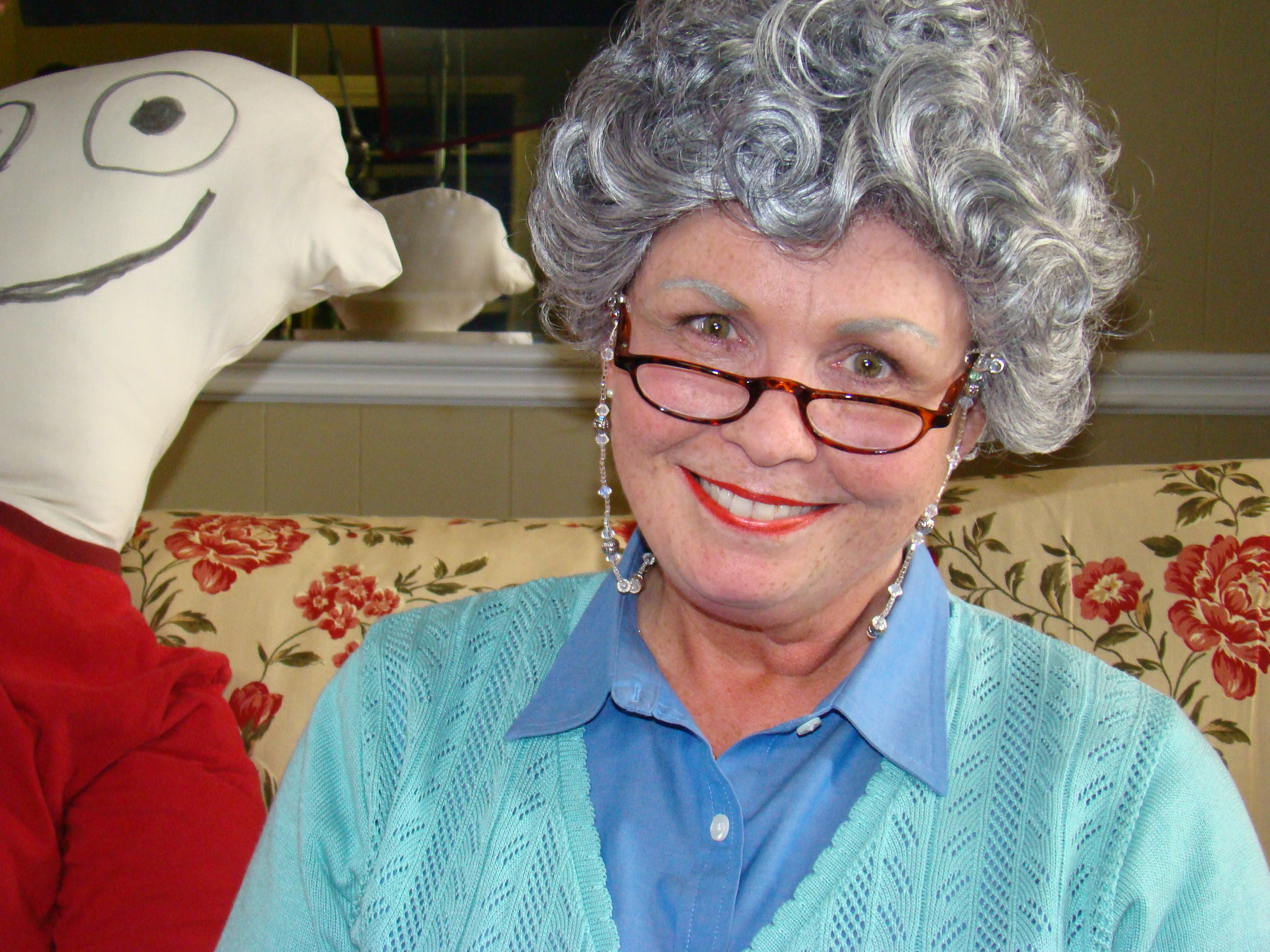 On set playing Granny for the Cartoon Network