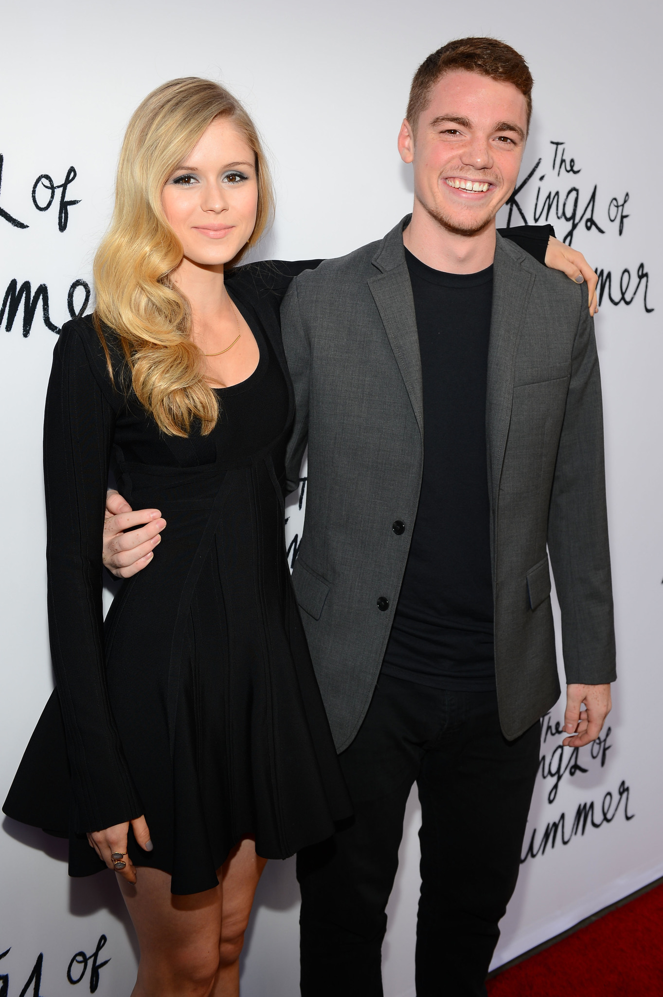 Gabriel Basso and Erin Moriarty at event of The Kings of Summer (2013)