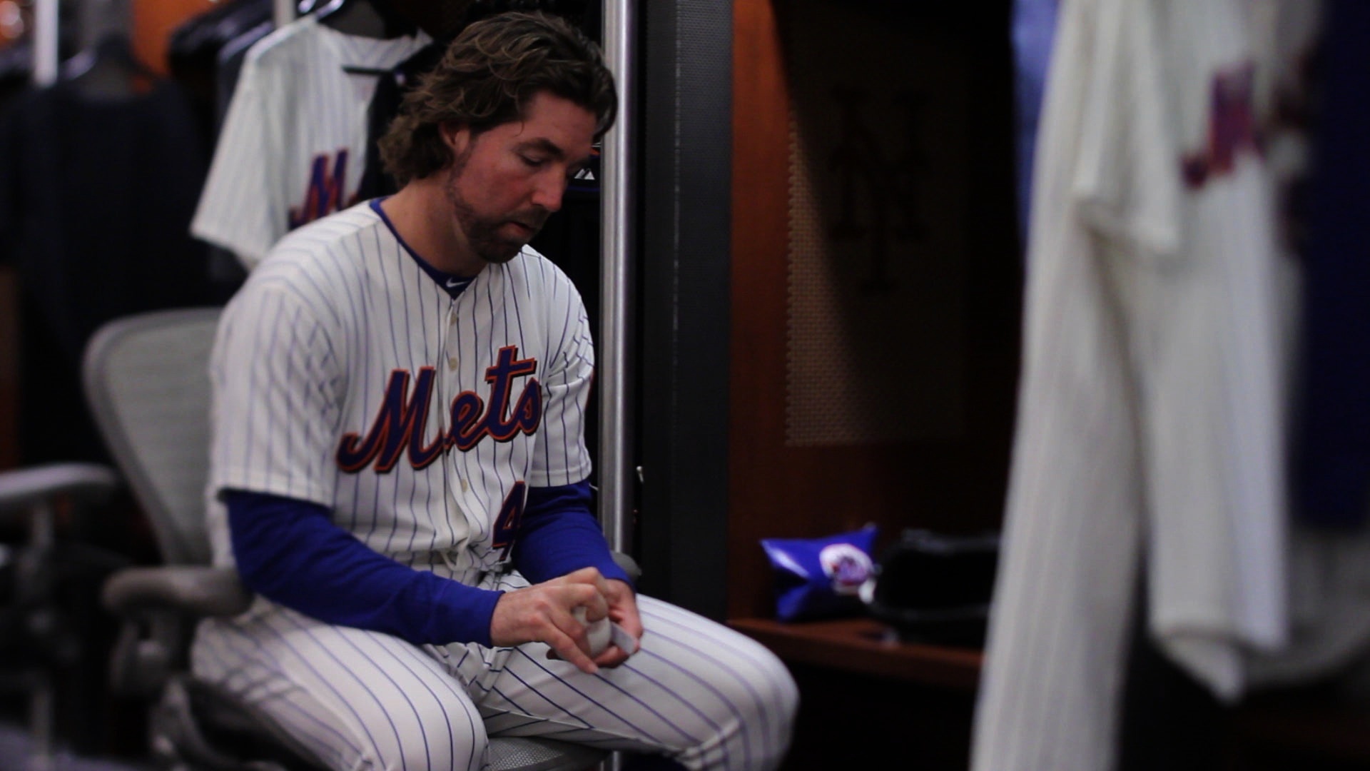 Still of R.A. Dickey in Knuckleball! (2012)