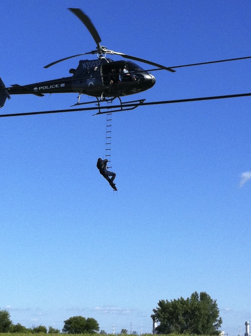 Dhoom 3 Hanging off Helicopter