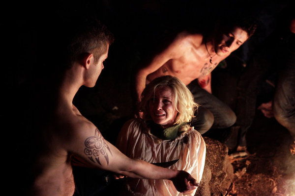 Still of Ethan Atkinson, Parker Bagley and Amy Gumenick in Grimm (2011)