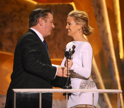 Alec Baldwin and Kate Hudson