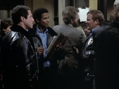 Still of Charles Haid and Michael Warren in Hill Street Blues (1981)