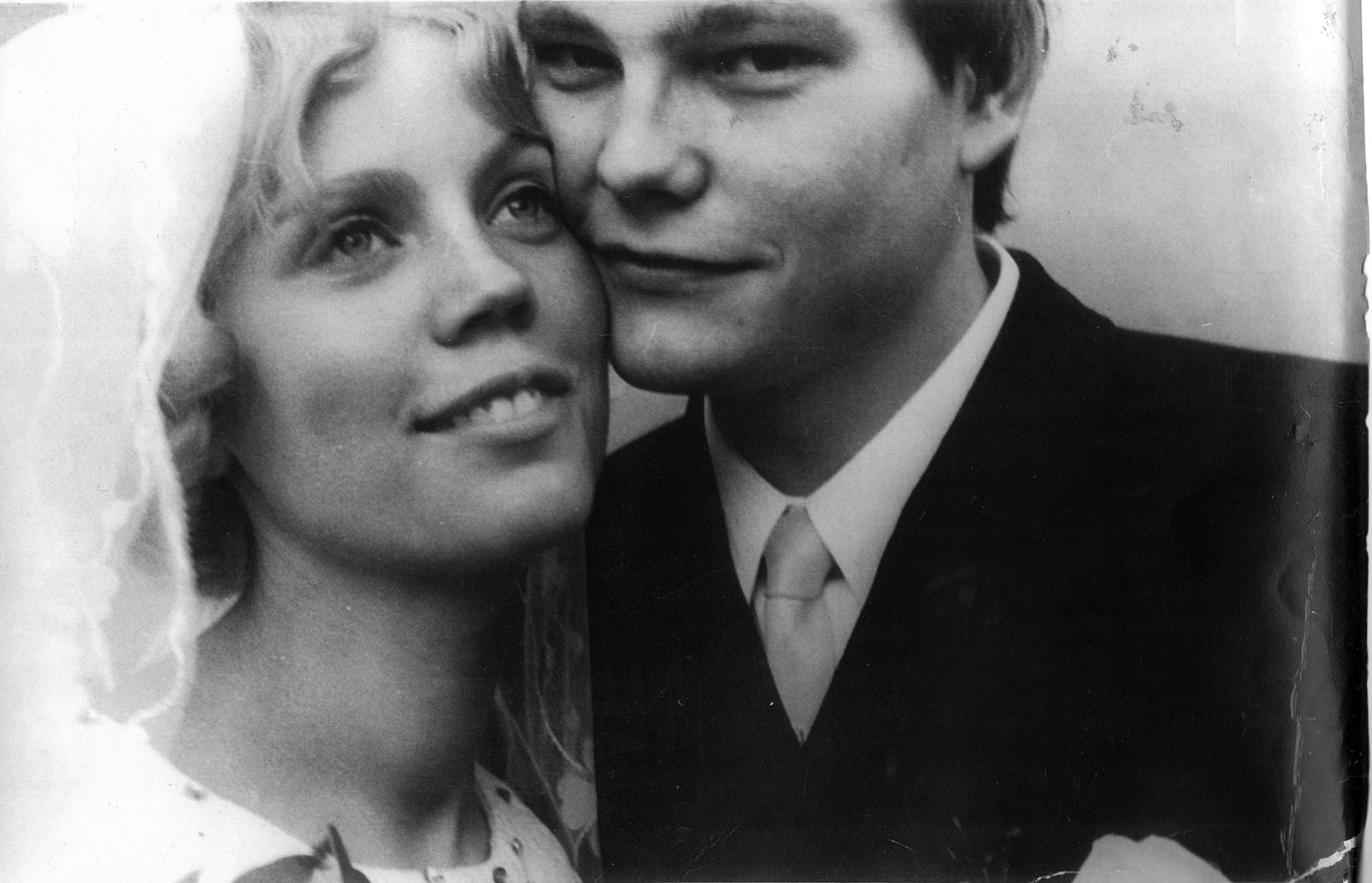 Victoria Masina's parents at their wedding in 1968 (Christa Herrmann and Hajo Herrmann)