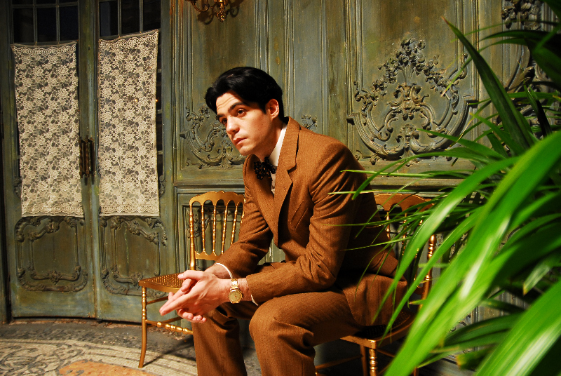 Still of Javier Beltrán in Little Ashes (2008)