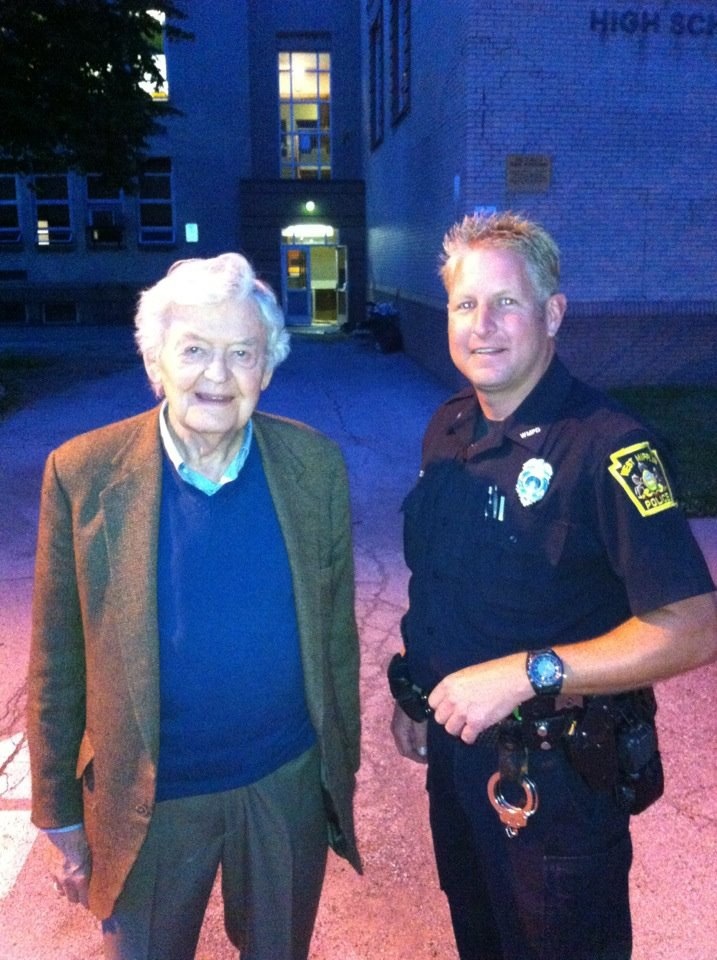 David Dale McCue and Hal Holbrook on the set of 