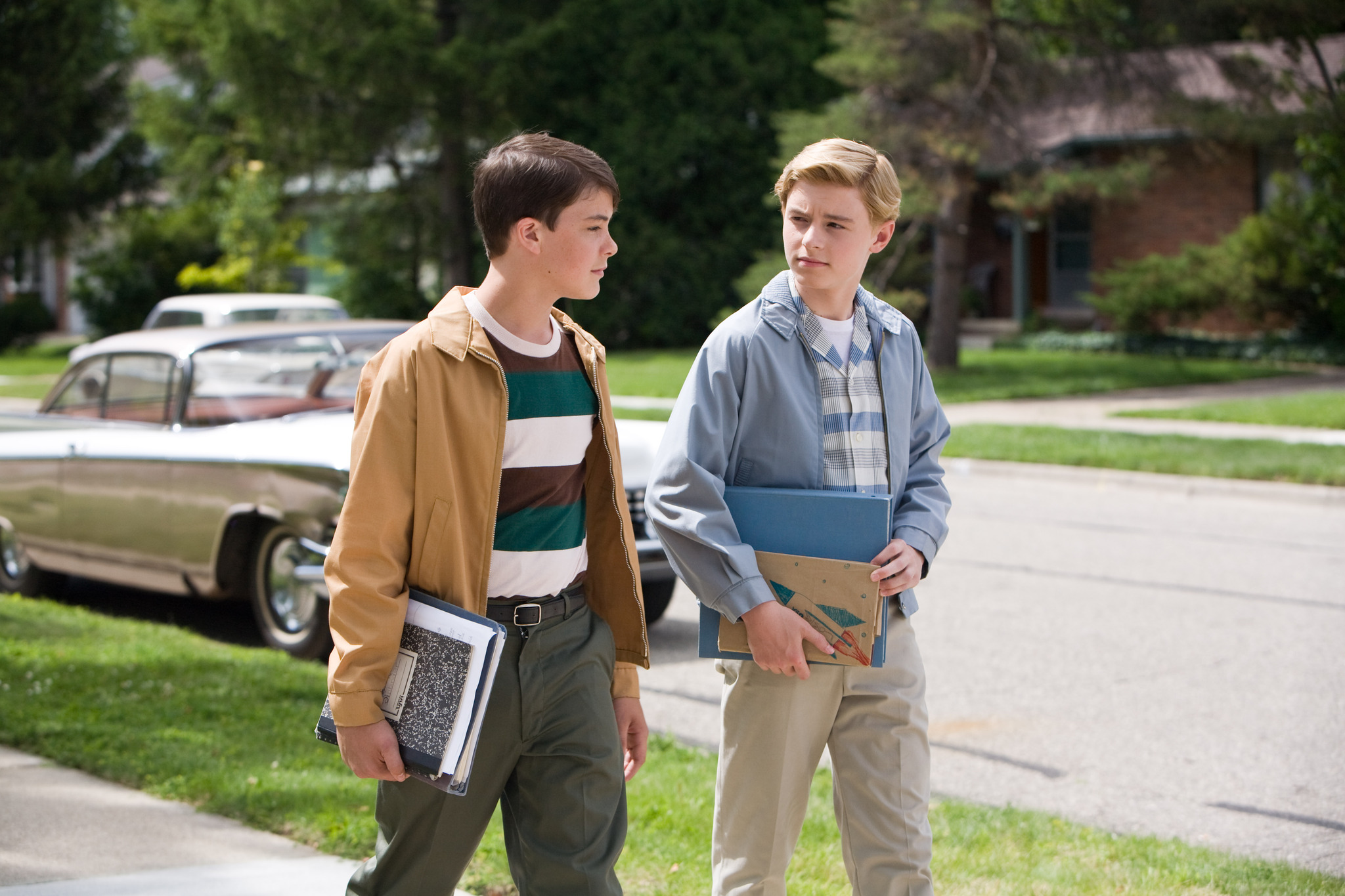 Still of Callan McAuliffe and Israel Broussard in Flipped (2010)