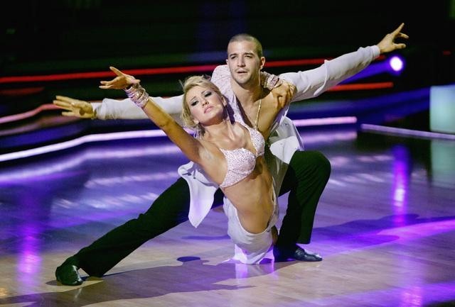 Still of Chelsea Kane and Mark Ballas in Dancing with the Stars (2005)