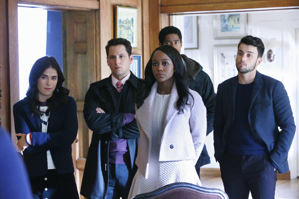 Still of Alfred Enoch, Karla Souza, Matt McGorry, Aja Naomi King and Jack Falahee in How to Get Away with Murder (2014)