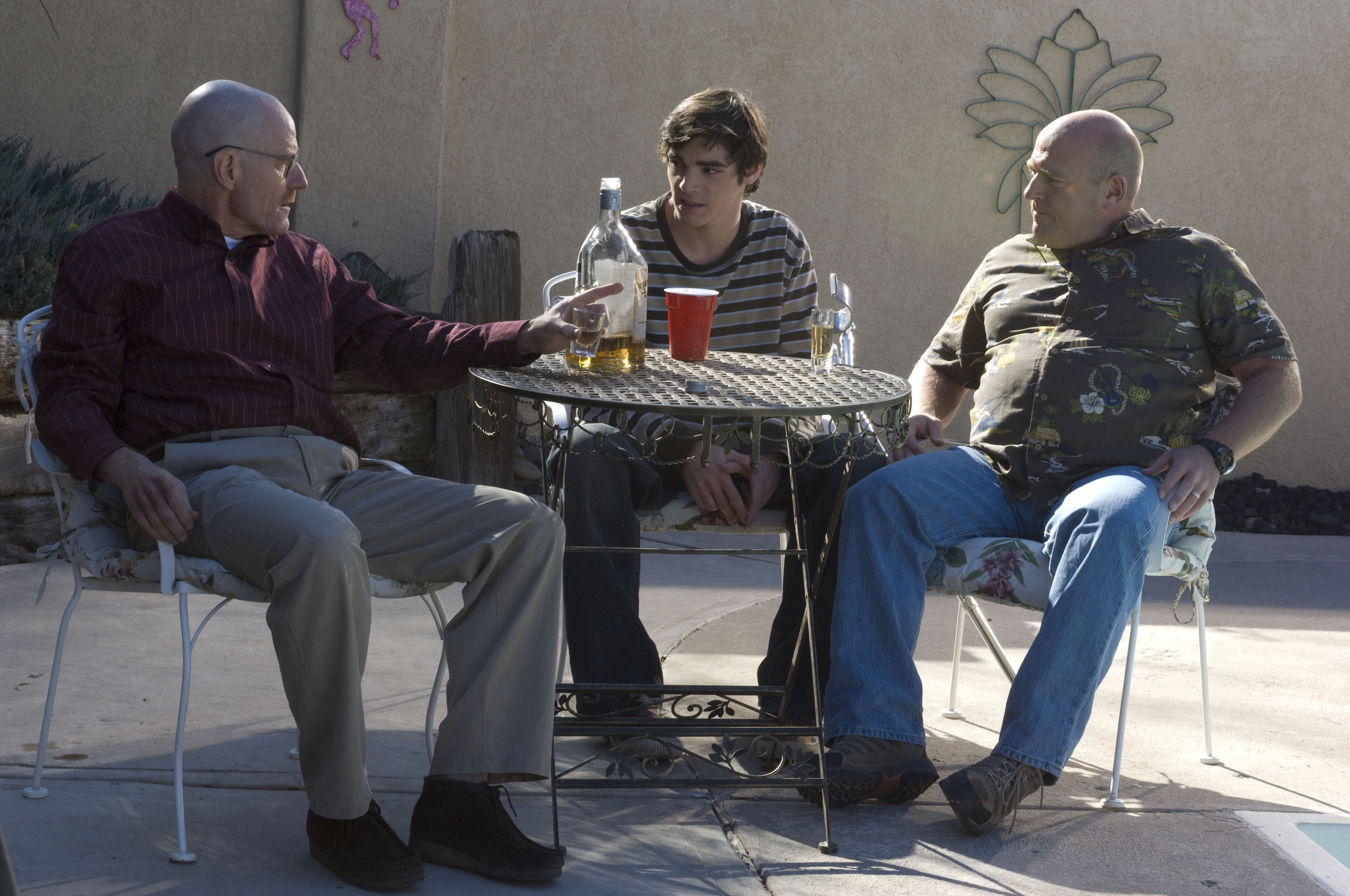 Still of Bryan Cranston, Dean Norris and RJ Mitte in Brestantis blogis (2008)