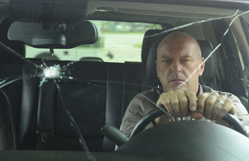 Still of Dean Norris in Under the Dome (2013)