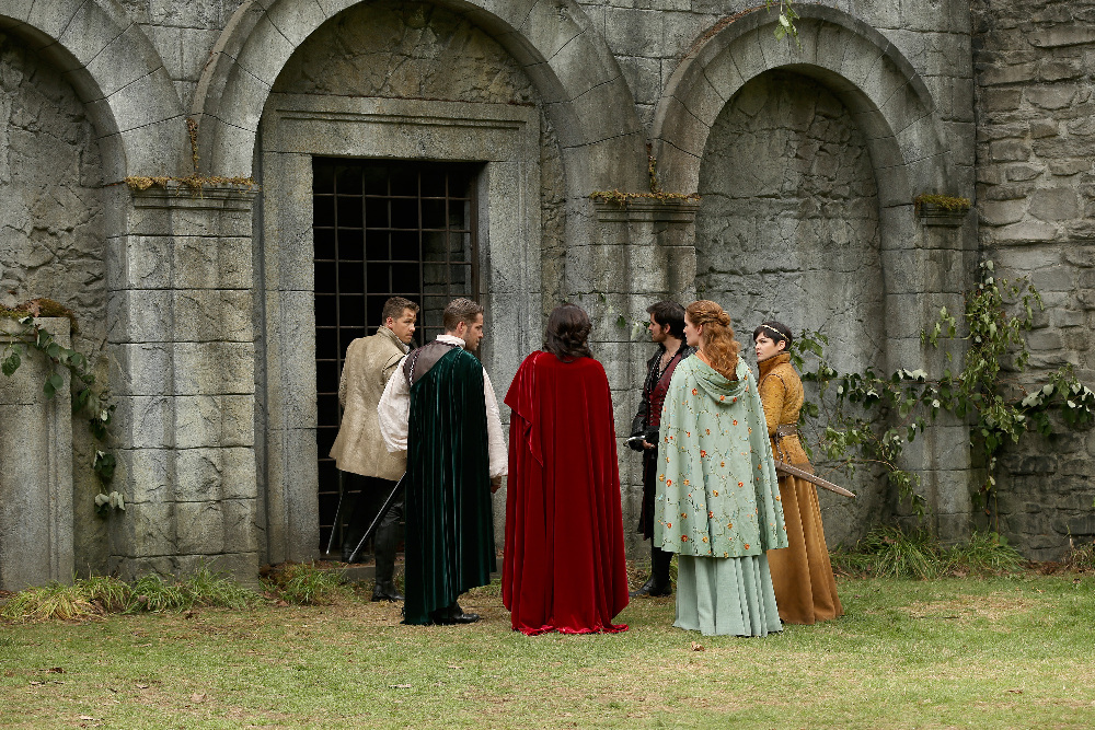 Still of Ginnifer Goodwin, Sean Maguire, Lana Parrilla, Rebecca Mader, Colin O'Donoghue and Josh Dallas in Once Upon a Time (2011)