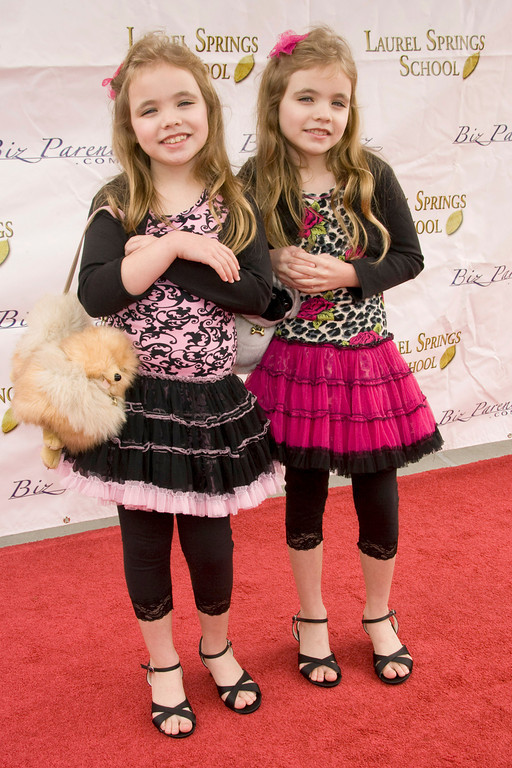 Beth & Brooke Orrick-Arno on the red carpet at the 5th annual Care Awards 2009.