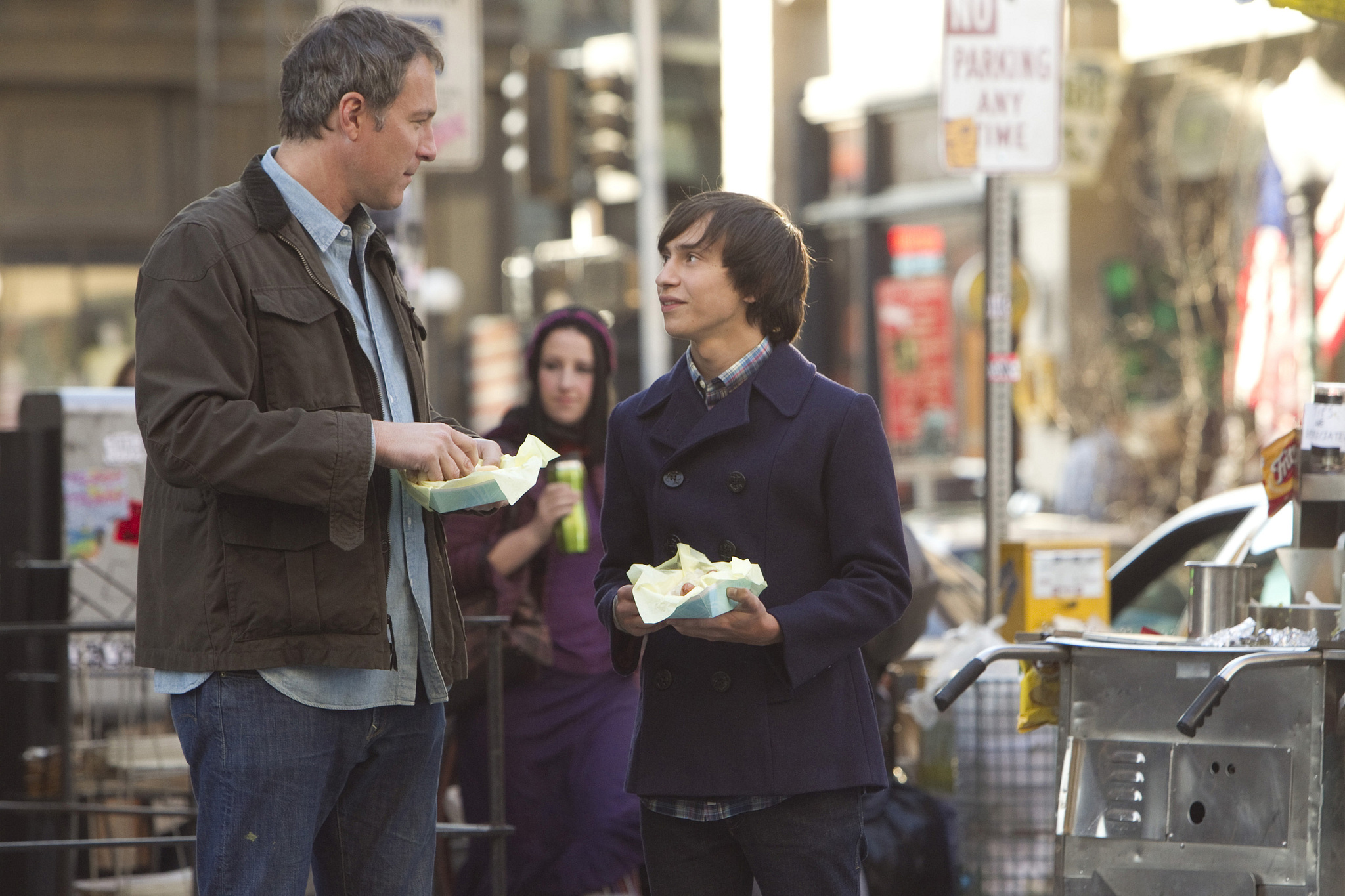 Still of John Corbett and Keir Gilchrist in United States of Tara (2009)