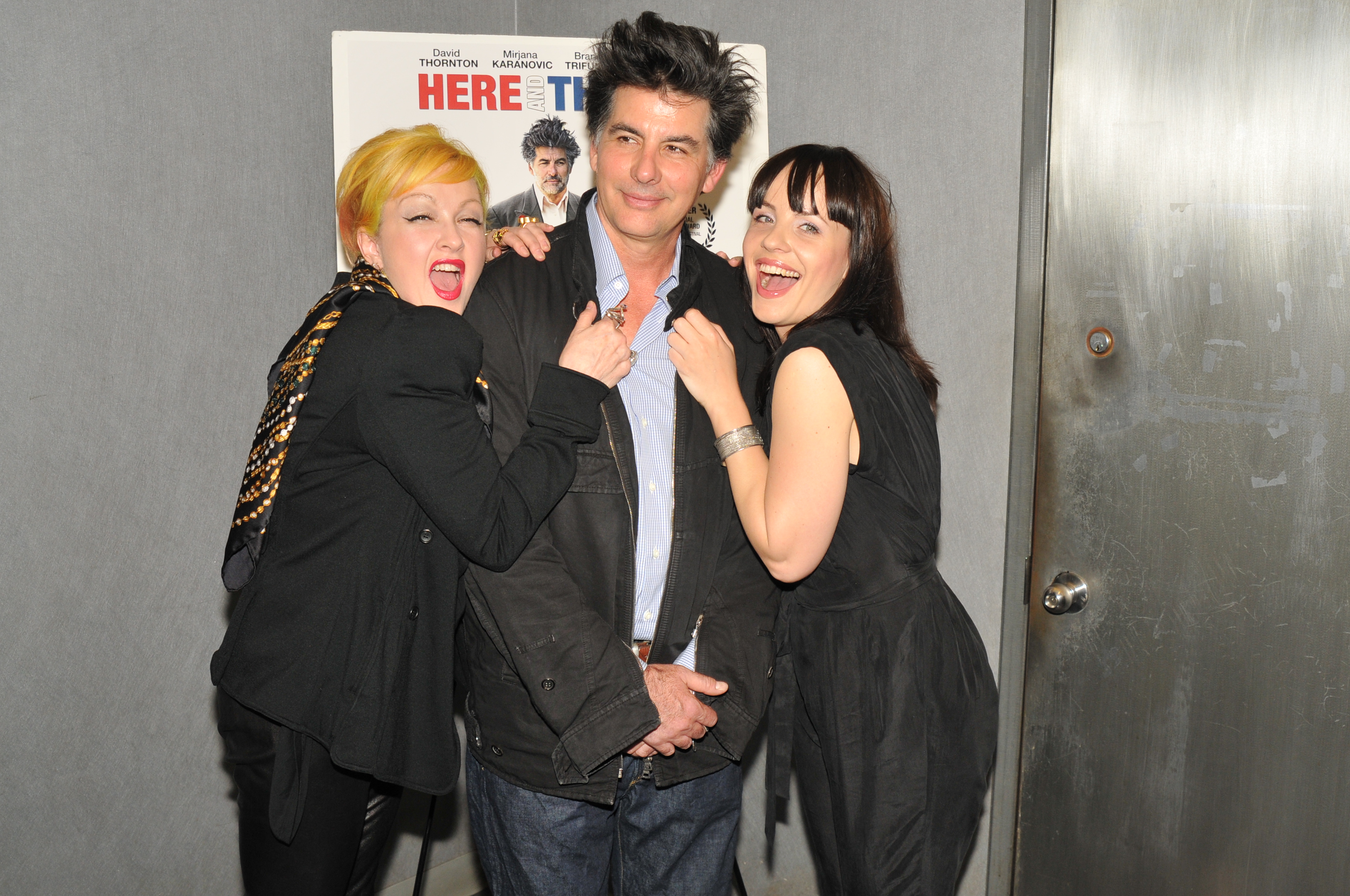 Cyndi Lauper, Jelena Mrdja, David Thornton